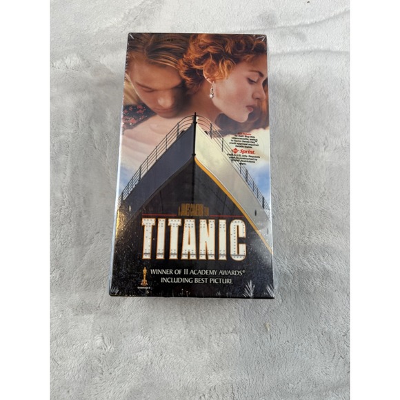 Other - Titanic VHS Movie Two-Tape Set 11 Academy Awards Winner Sealed Collectible